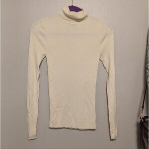 Express Soft Fitted Ribbed Turtleneck Sweater In Swan